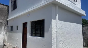 ALQUILER CASA DUPLEX DOS DORMITORIOS COCHERA PANDO