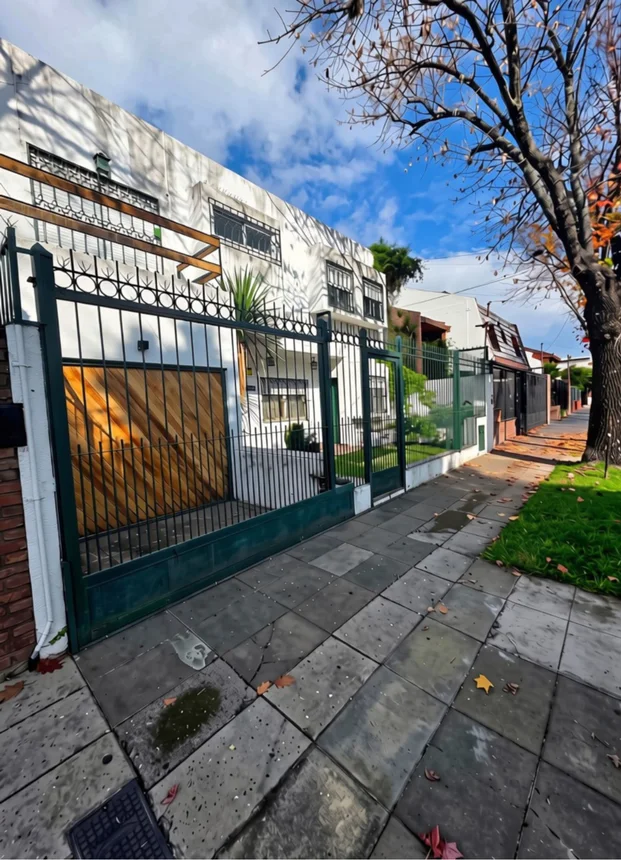 Casa de 5 ambientes en venta en Florida, Antonio Malaver 2300, foto 2