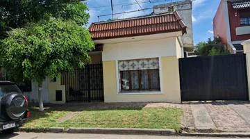 EN VENTA CASA 4 AMB EN V. LUZURIAGA