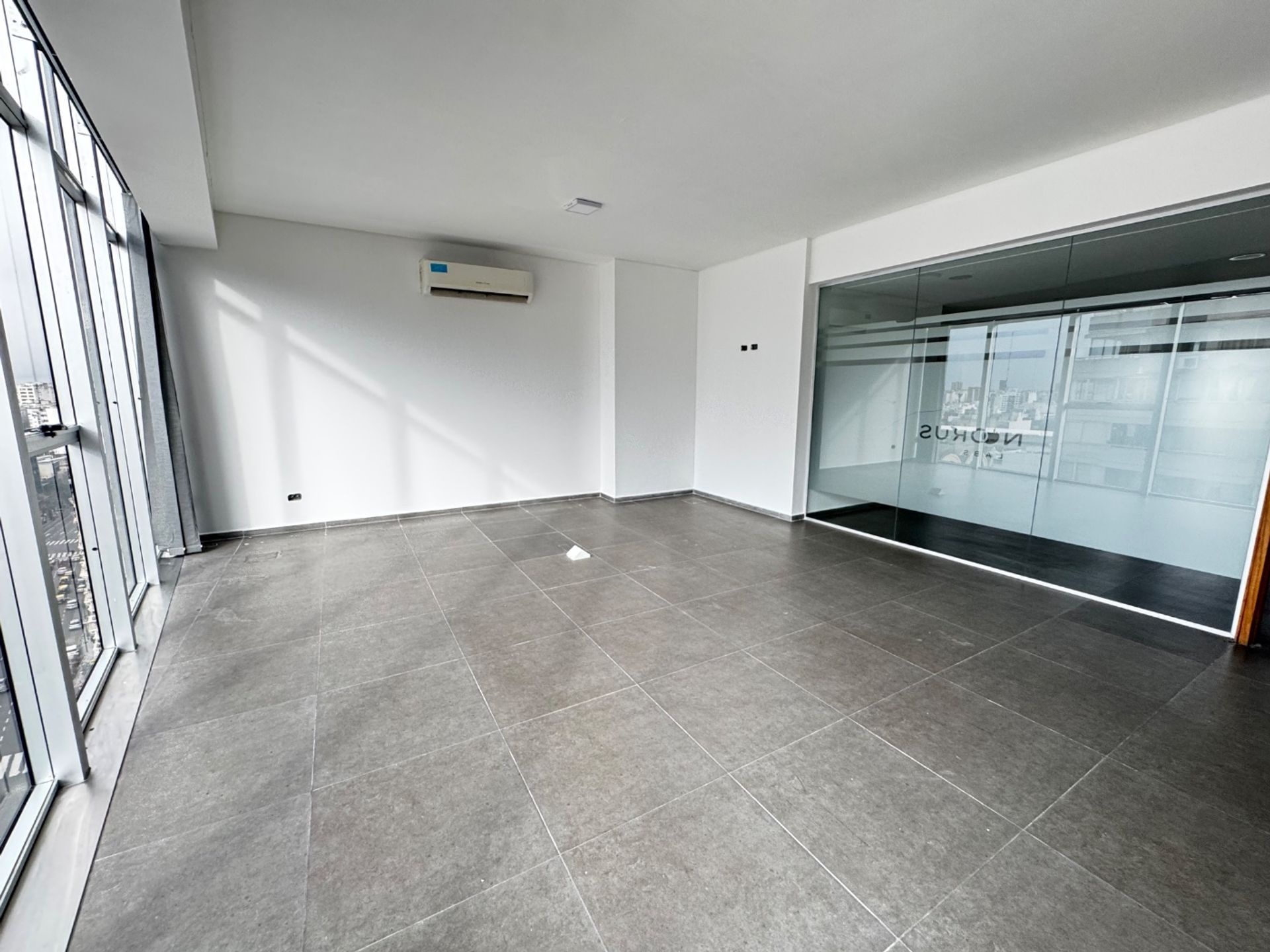 Foto 11 — Alquiler Comercial Oficina en Almagro