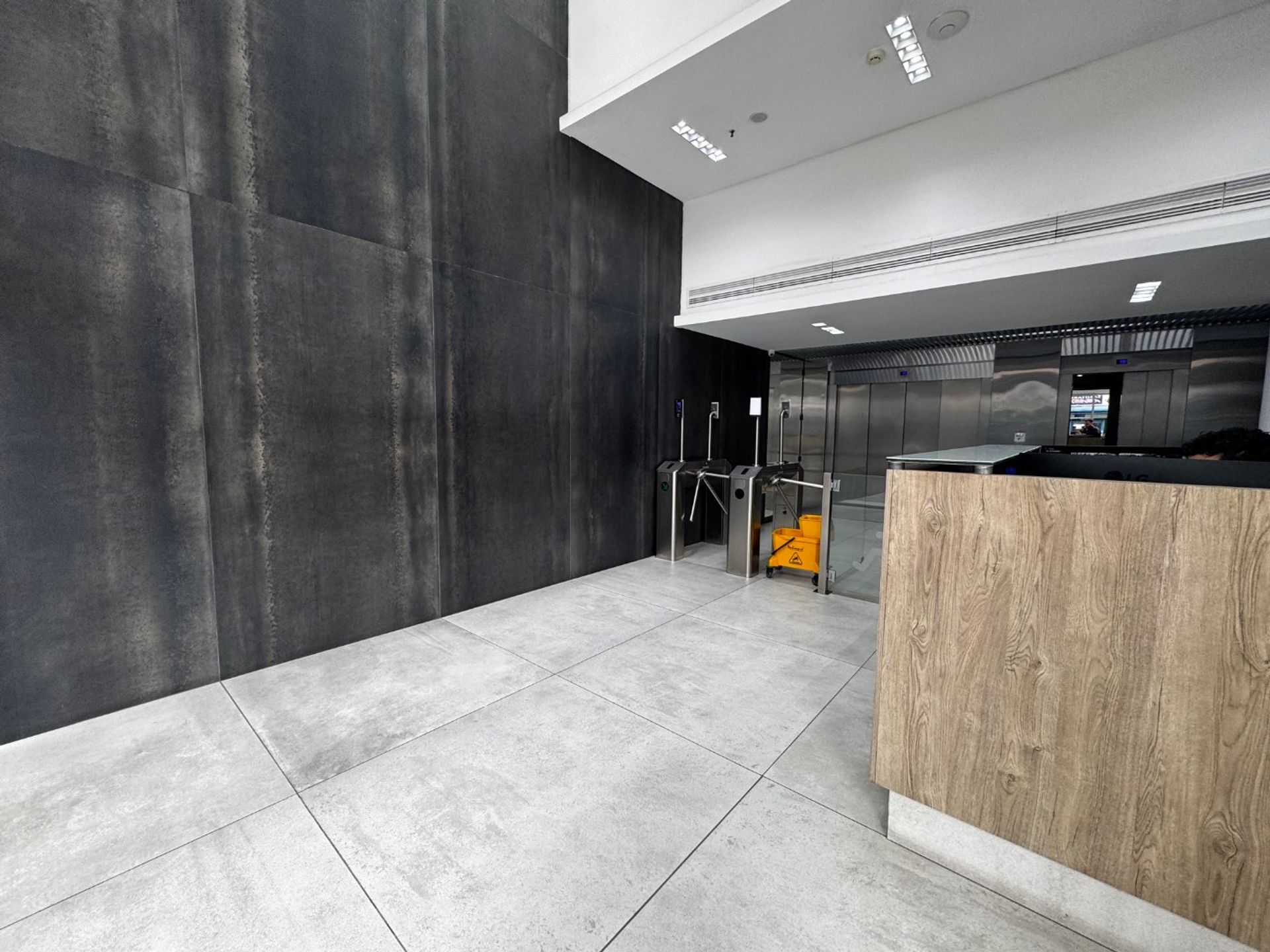 Foto 4 — Alquiler Comercial Oficina en Almagro