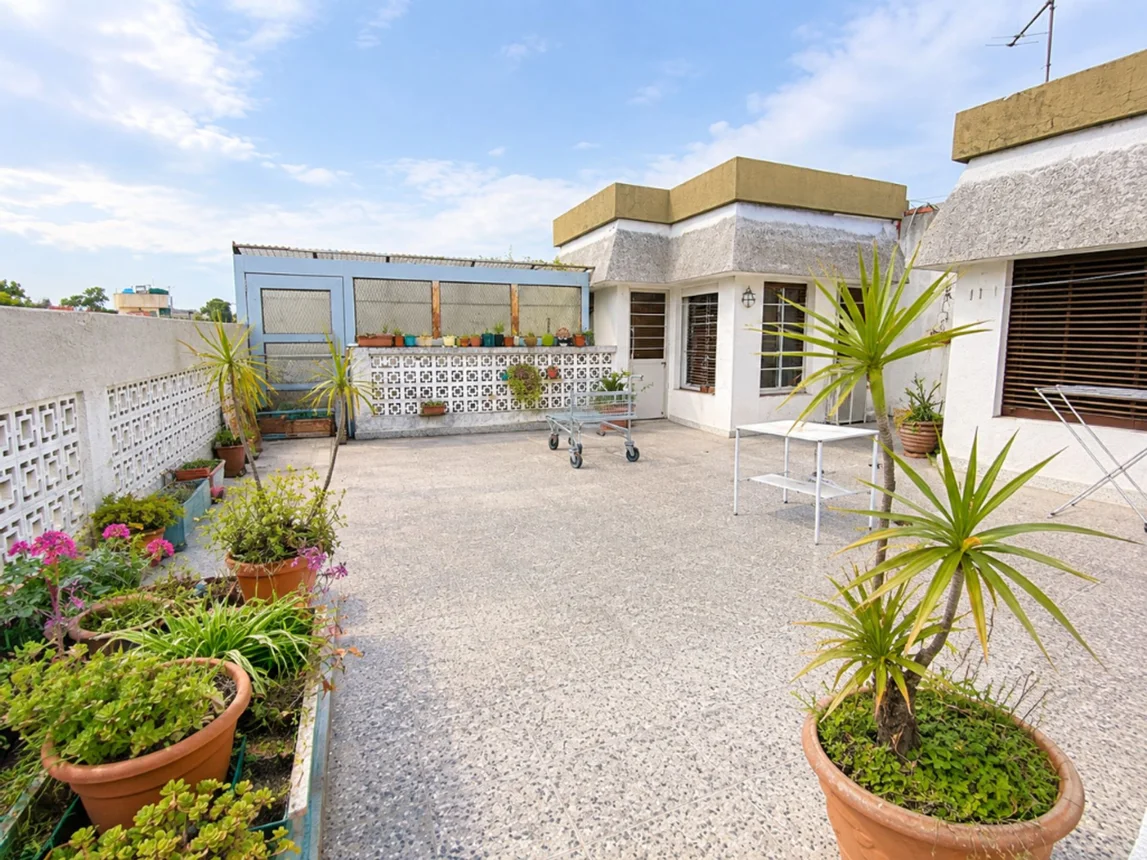PH de 4 ambientes en venta en Haedo, Corregidores 1000