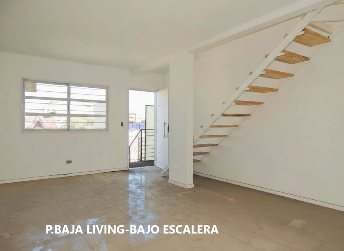 Dúplex en venta en Lomas del Mirador, foto 2