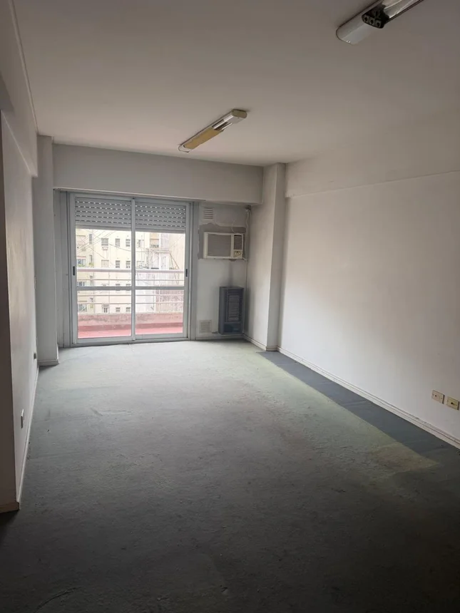 Departamento de 4 ambientes en venta en Monserrat, Moreno 800, foto 4