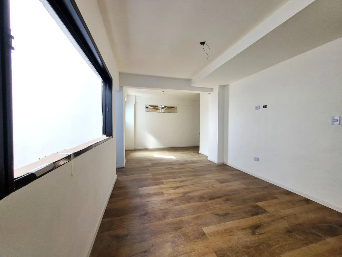 Departamento de 2 ambientes en venta en Villa Raffo, Avenida Marcelo Torcuato de Alvear 1700