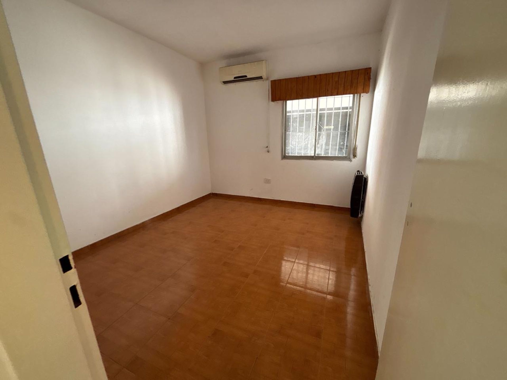 Foto 6 — VENTA CASA 4 AMBIENTES MONTE GRANDE