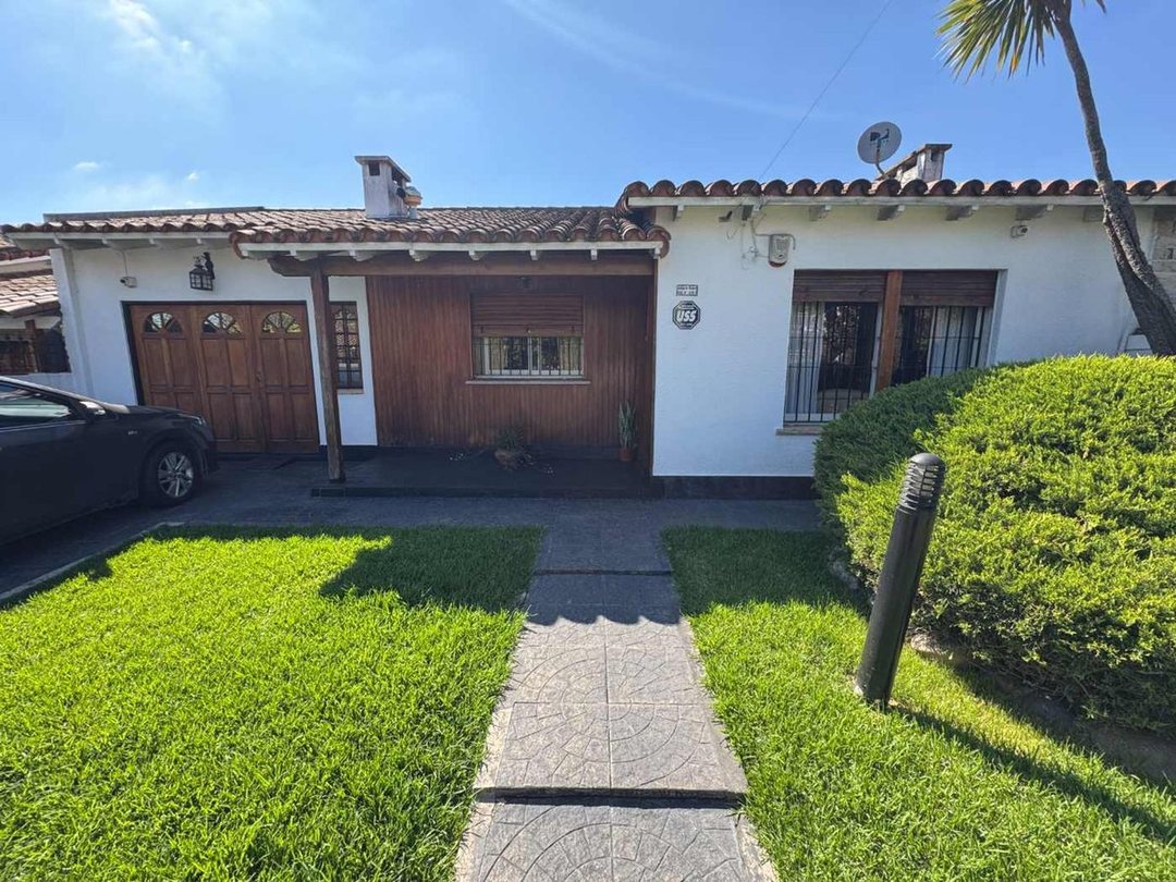 VENTA CASA 3 AMBIENTES CIUDAD EVITA APTO CRÉDITO