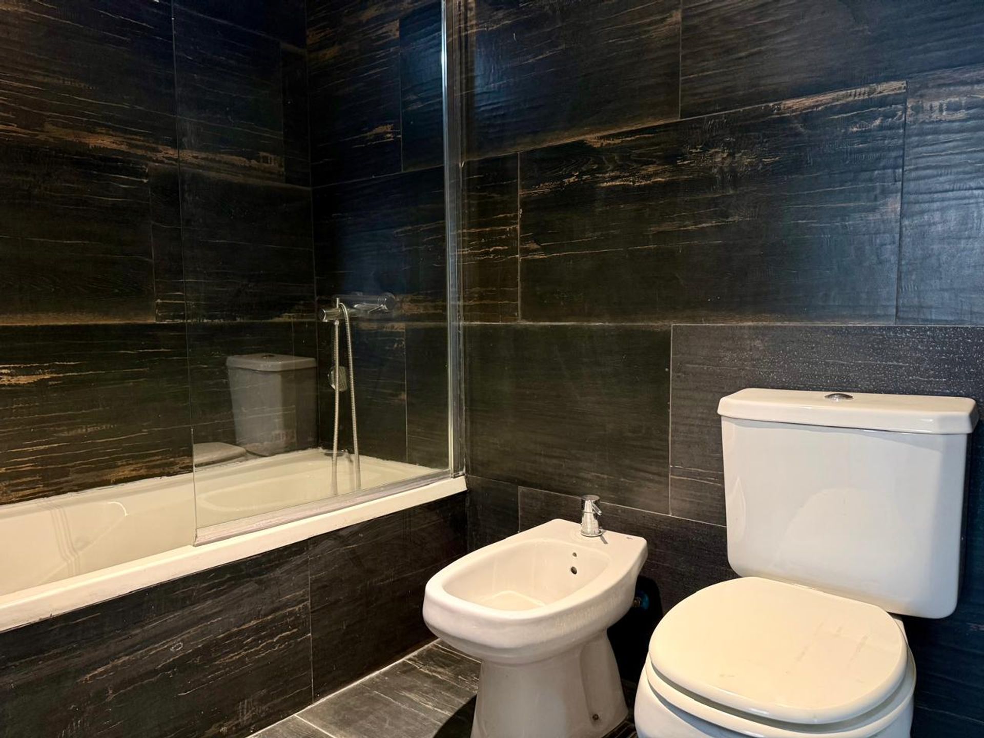 Foto 10 — Departamento de 2 ambientes con cochra - Amenities