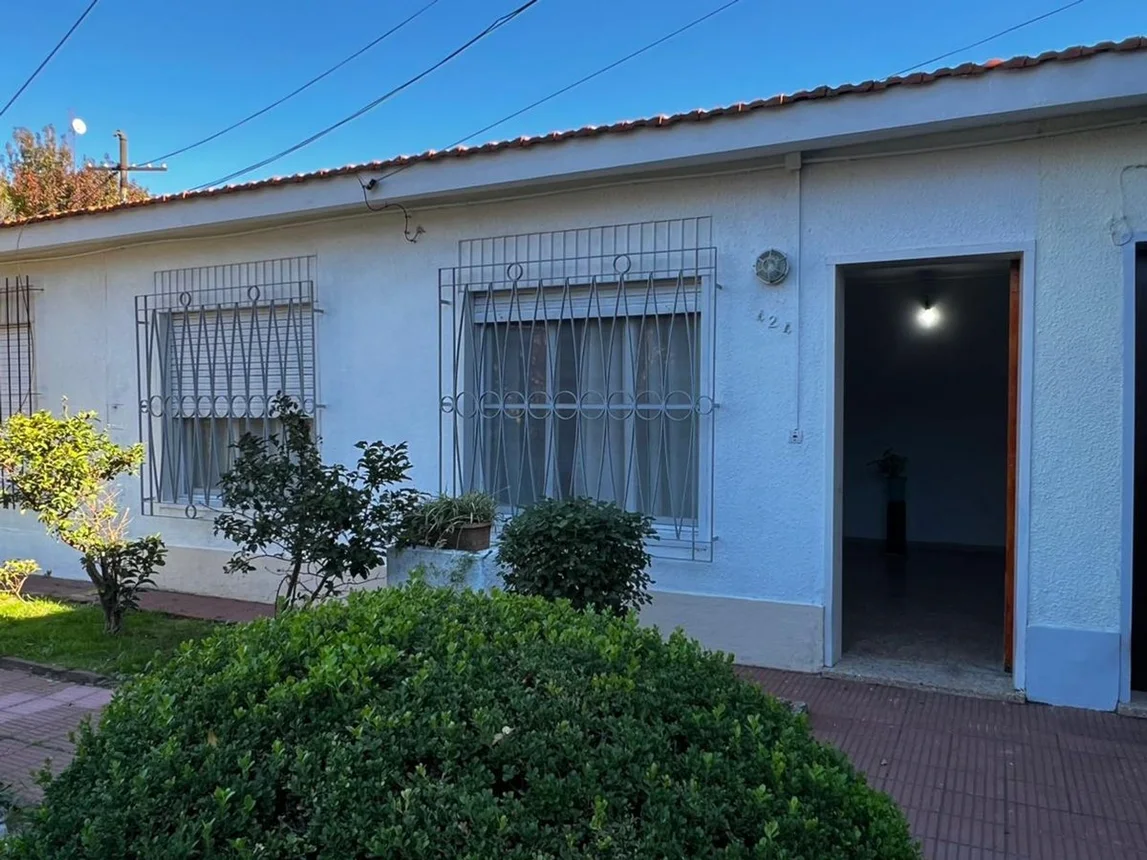 Casa de 3 ambientes en venta en Villa Ballester, General Güemes 3900, foto 3
