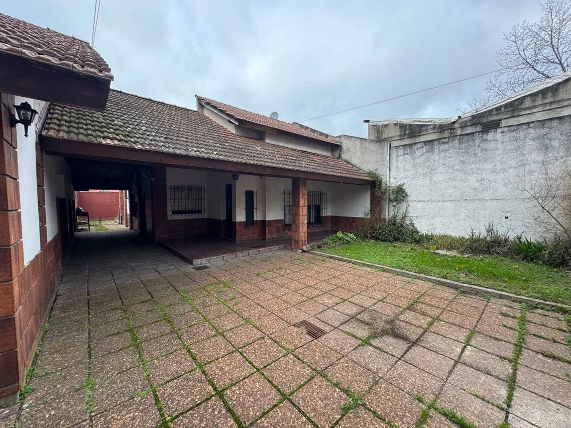 Casa en venta en El Talar, Brasil 400