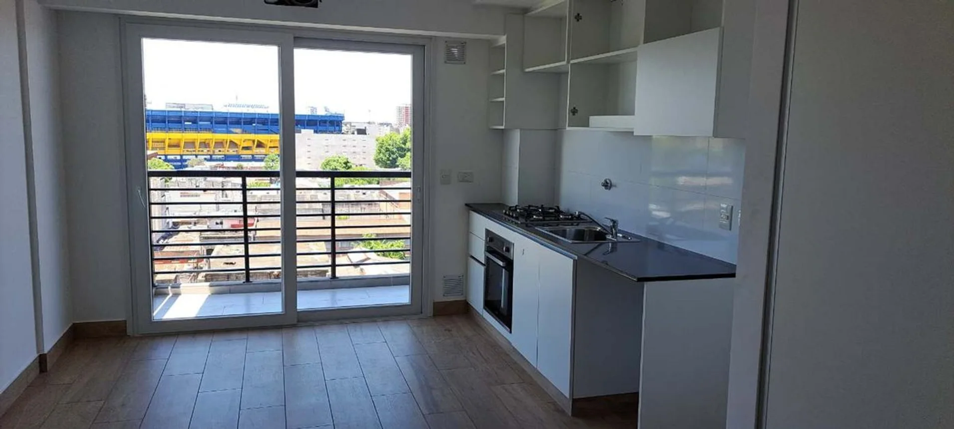 Departamento en venta en Barracas, Avenida Regimiento de Patricios 700