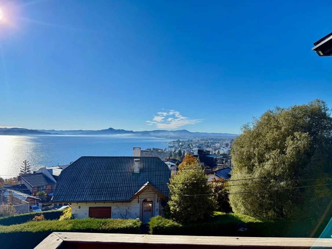 Casa en venta en San Carlos de Bariloche, foto 2