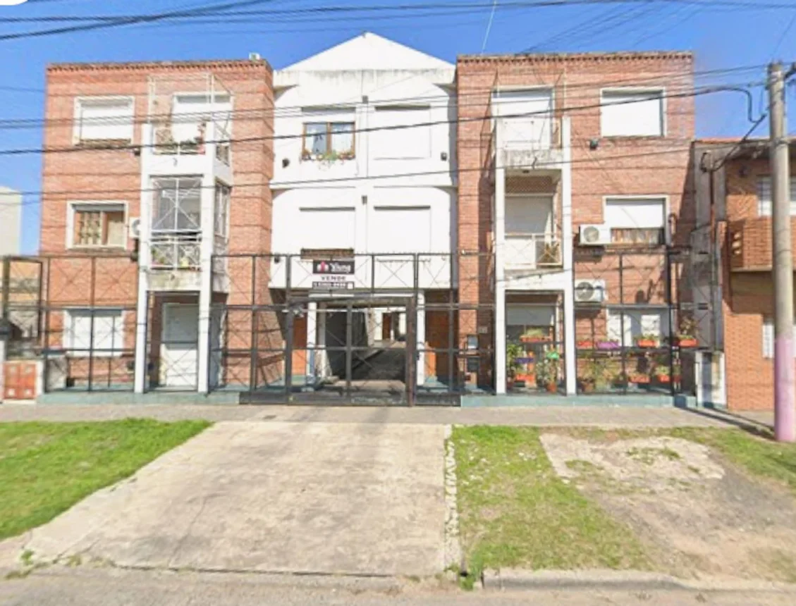 Dúplex de 3 ambientes en alquiler en Quilmes, Urquiza 200