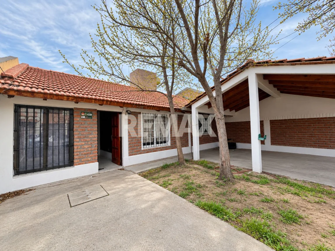 Casa en venta en Neuquén, foto 3