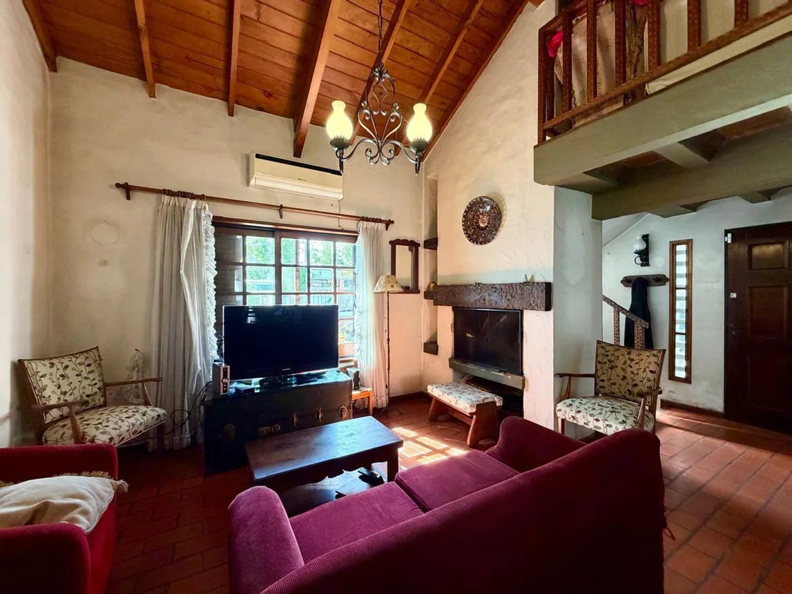 Casa de 5 ambientes en venta en Belén de Escobar, Estrada 1200, foto 2