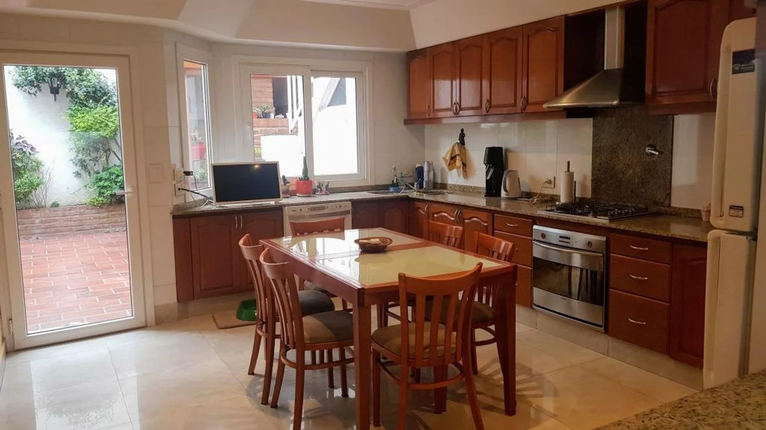 Casa de 5 ambientes en venta en Floresta, Luis Viale 3300, foto 2