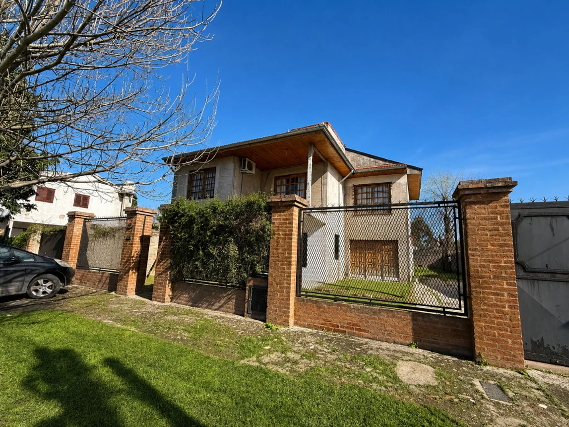 Casa en venta en Monte Grande, General Jose Maria Paz 1200