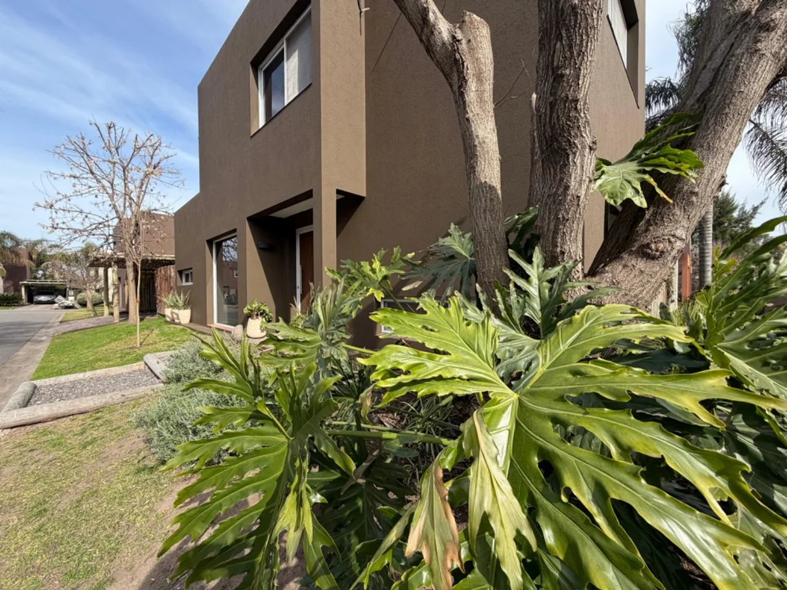 Casa de 4 ambientes en venta en Manuel Alberti, Los Jazmines 3800, foto 5