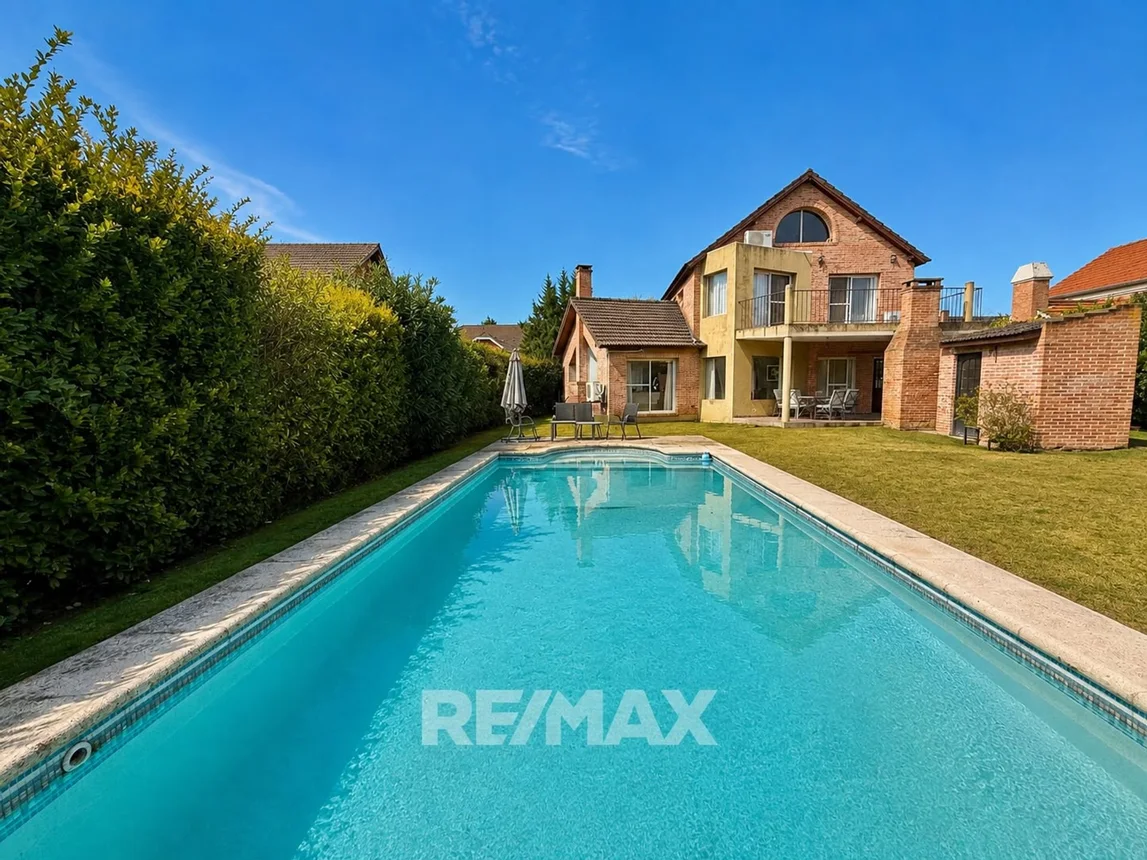 Casa en venta en Pilar, foto 3
