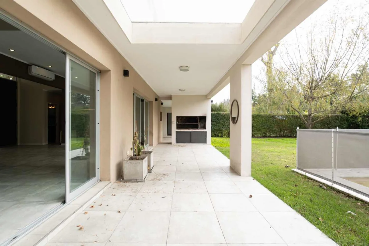Casa en venta en City Bell, foto 4