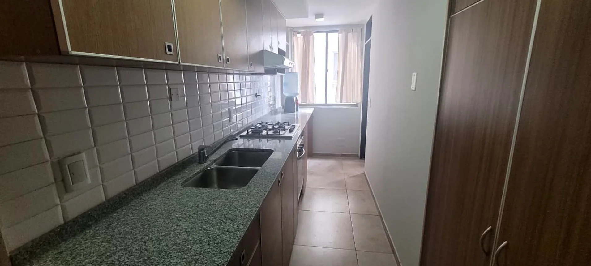 Departamento de 3 ambientes en venta en San Carlos de Bariloche, Quaglia 200, foto 2