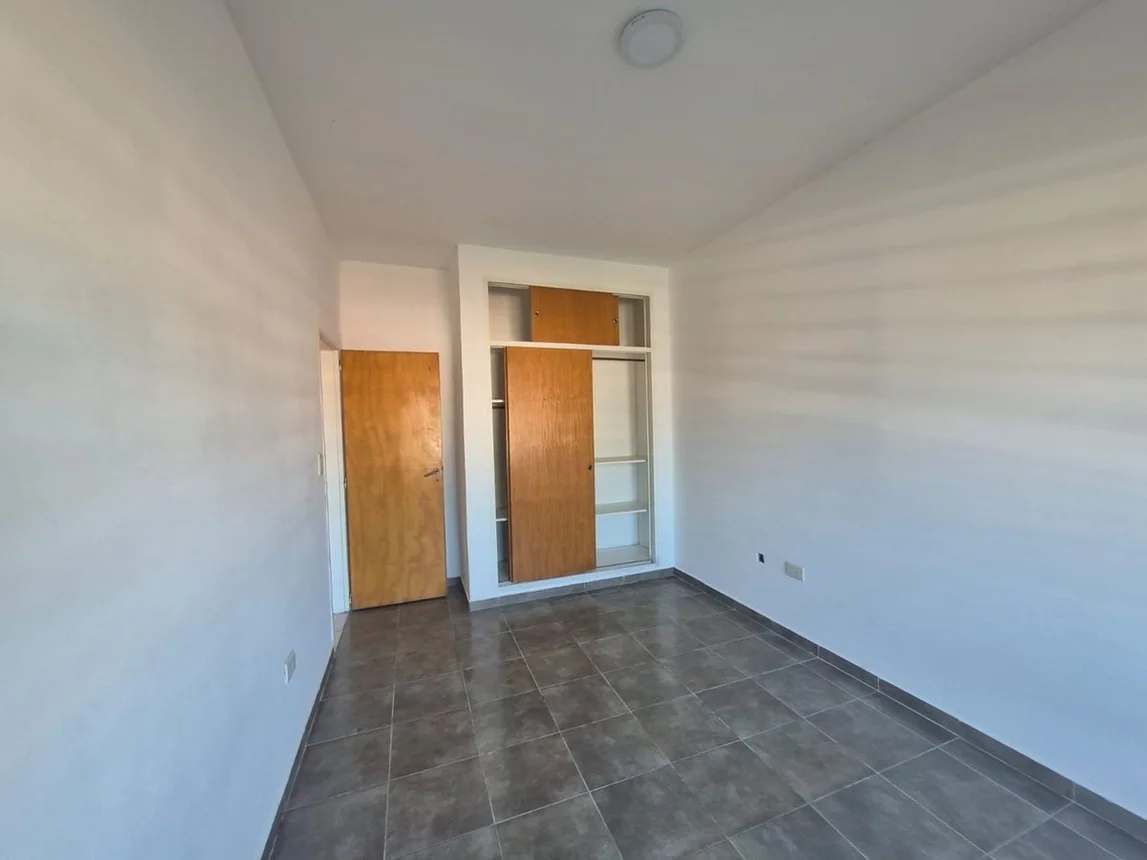 Departamento en venta en Berazategui, foto 5