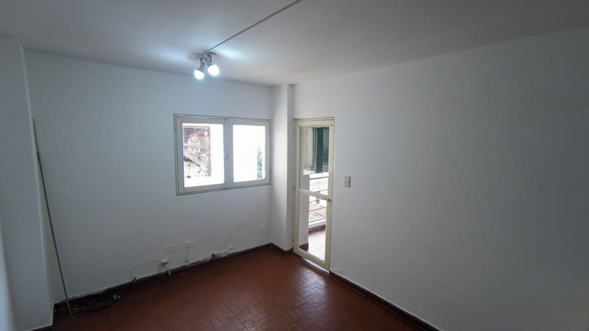 DEPARTAMENTO VENTA CENTRO 1 DORMITORIO - foto 6