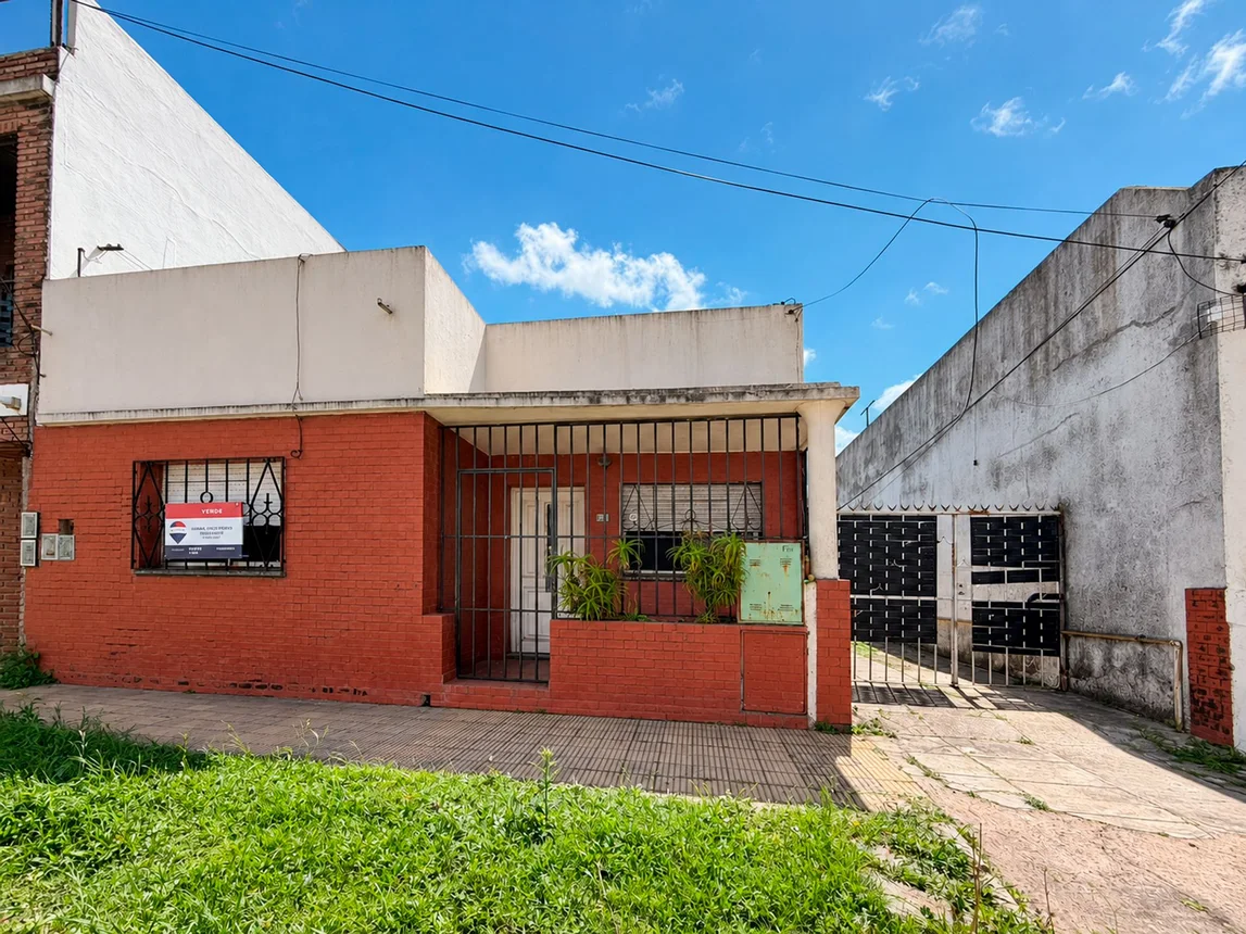 PH de 3 ambientes en venta en El Palomar, Marinos de Fournier 600