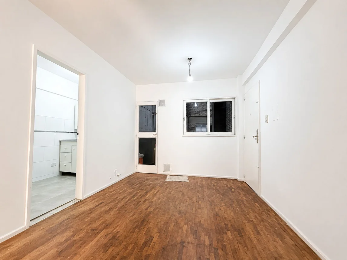 Departamento de 3 ambientes en alquiler en Rosario, Avenida Carlos Pellegrini 800, foto 2