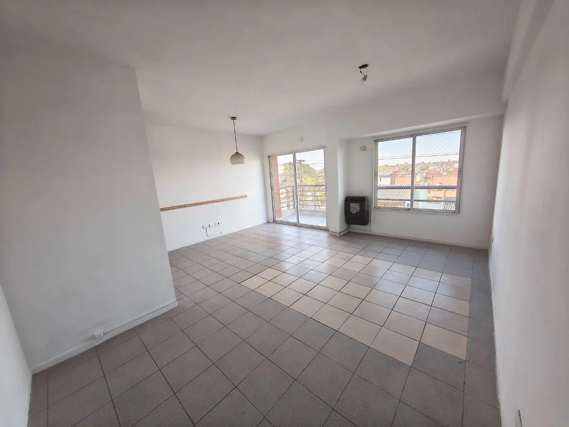 Departamento de 4 ambientes en venta en San Miguel, Serrano 2200, foto 2