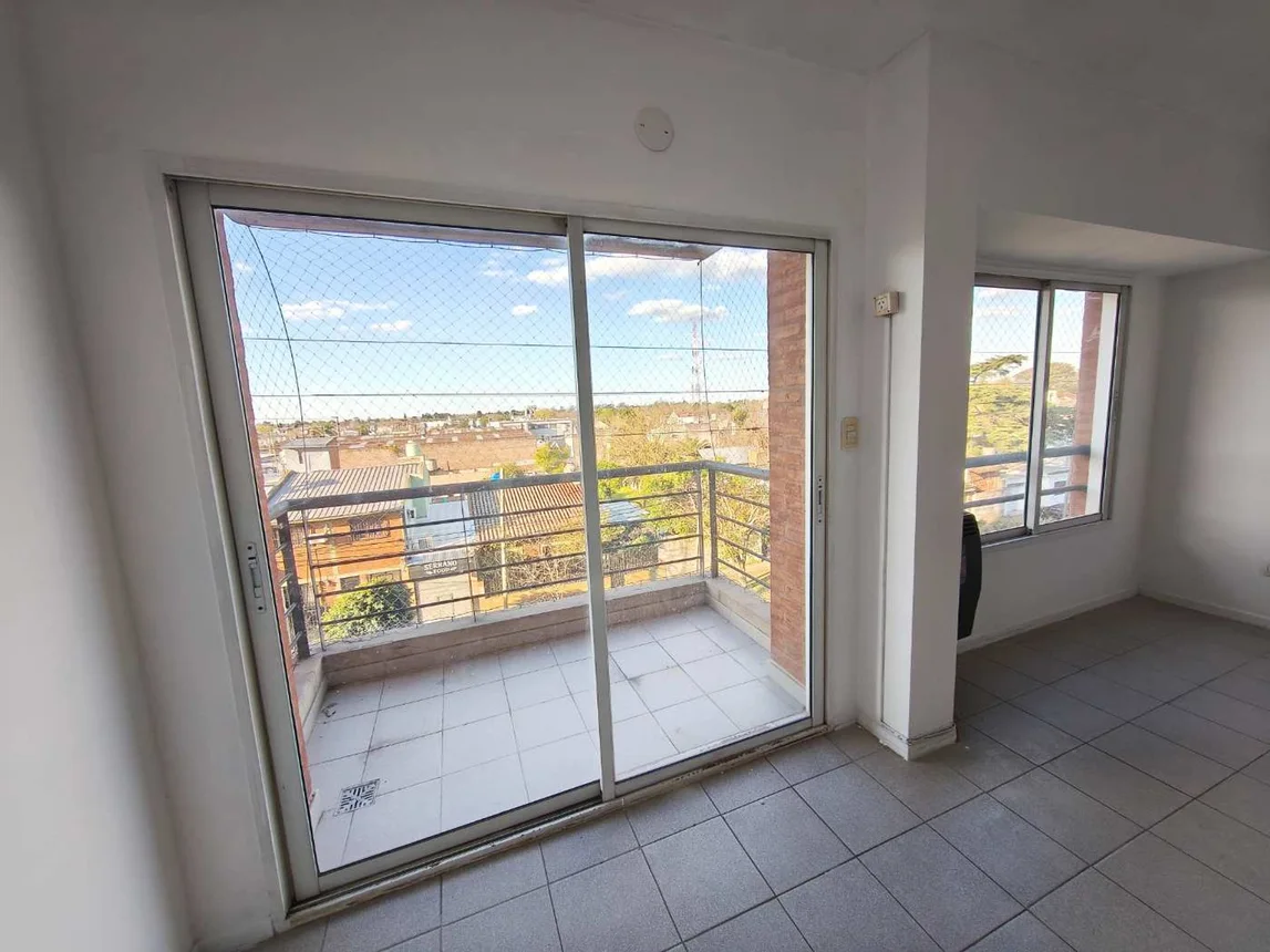 Departamento de 4 ambientes en venta en San Miguel, Serrano 2200, foto 3