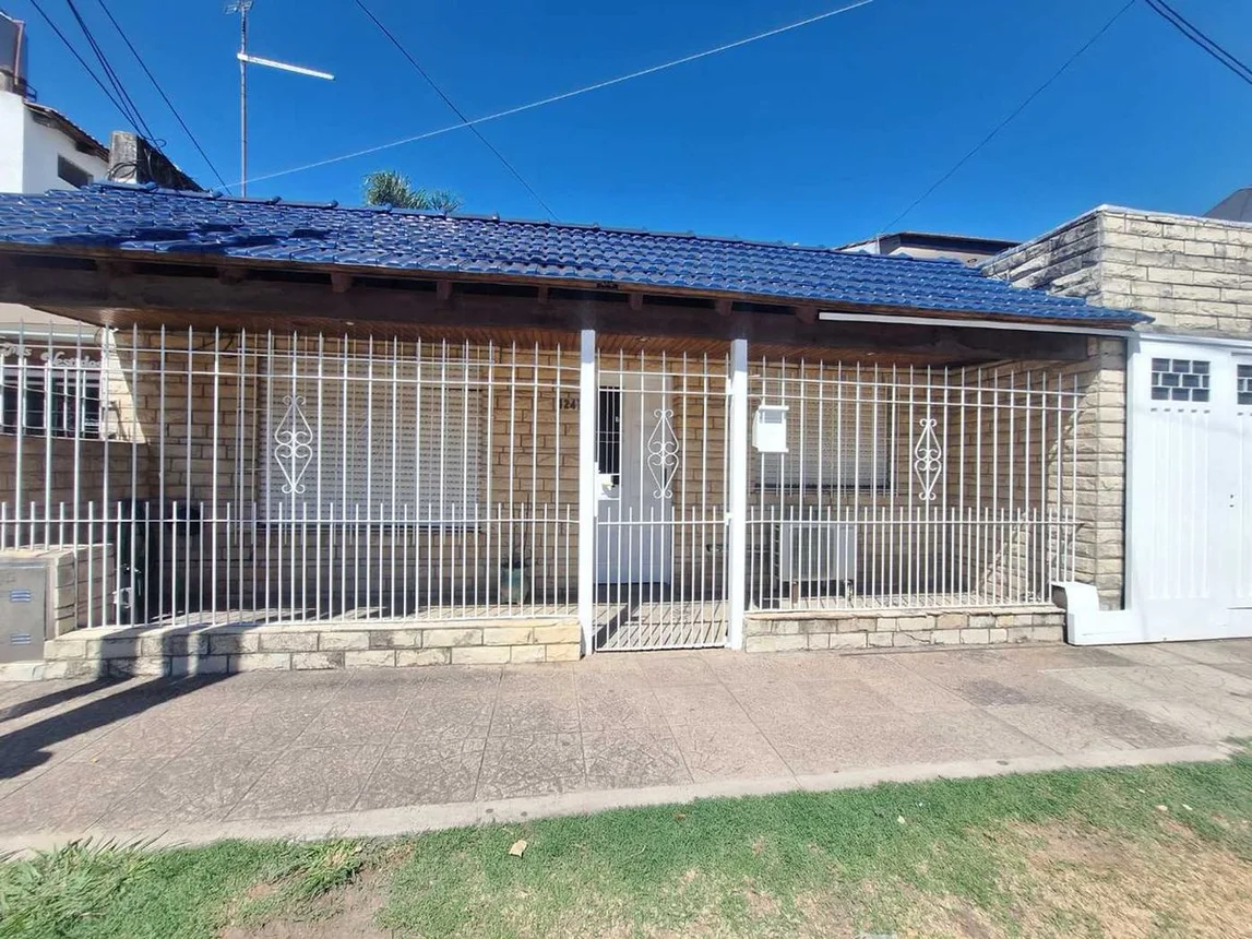 Casa de 5 ambientes en venta en Merlo, 12 de Febrero 1200, foto 3