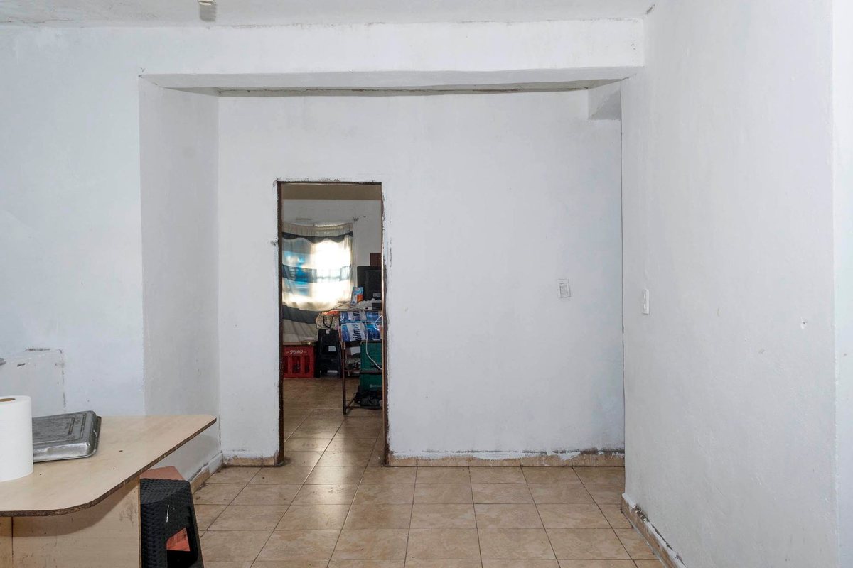 LOCAL MAS FONDO DE COMERCIO EN VENTA ZONA SUR - foto 20
