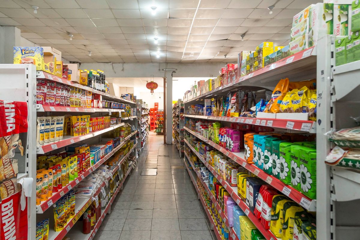 LOCAL MAS FONDO DE COMERCIO EN VENTA ZONA SUR - foto 9