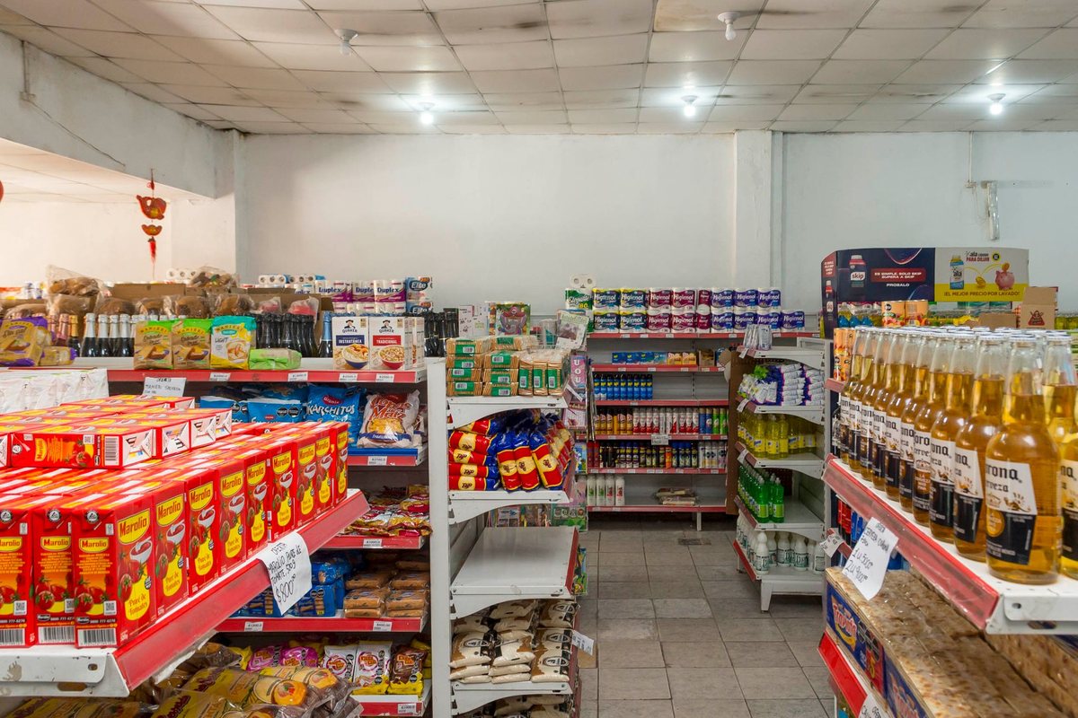 LOCAL MAS FONDO DE COMERCIO EN VENTA ZONA SUR - foto 6