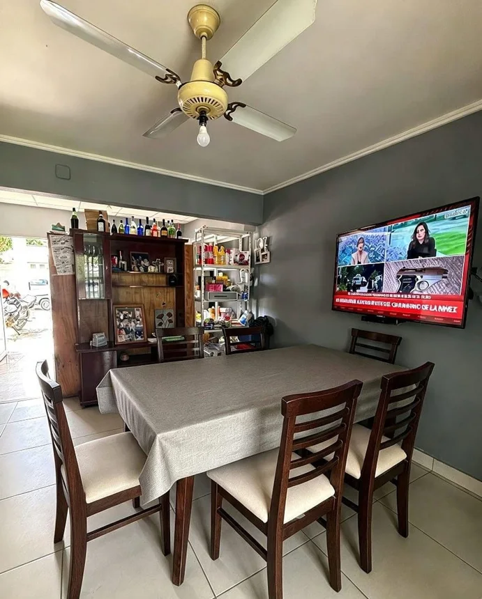 Casa de 5 ambientes en venta en Santa Fe, Aguado 9600, foto 3