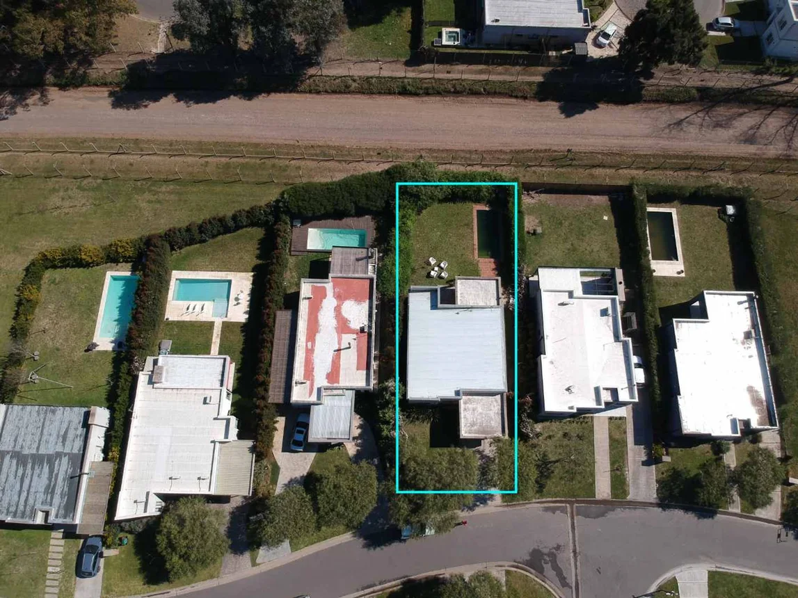 Casa en venta en Pilar, foto 3