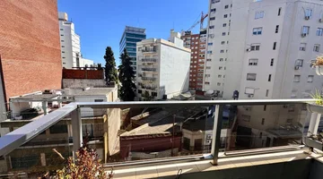 Venta Cordon 1 dormitorio al frente con garage
