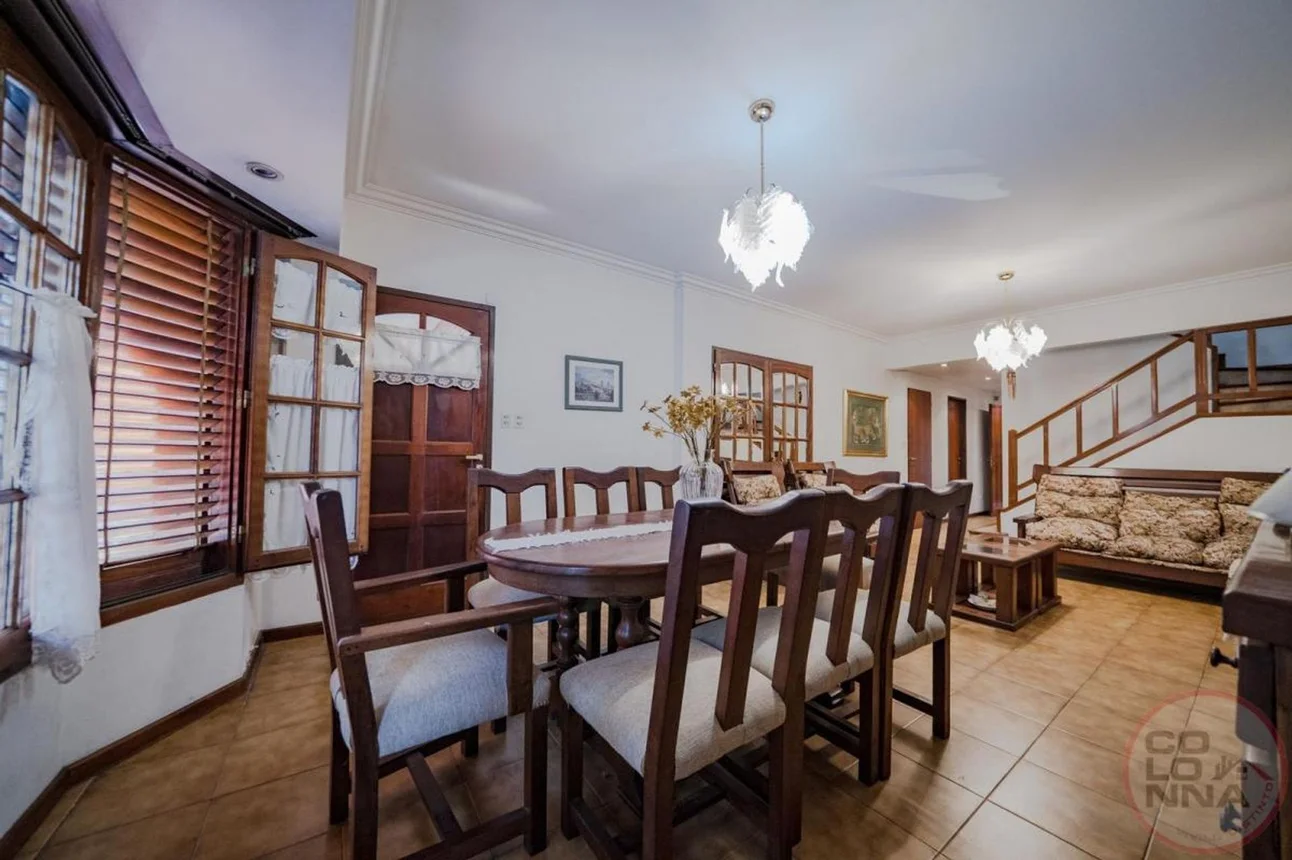 Casa de 6 ambientes en venta en Caseros, Intendente Larralde 2000, foto 5