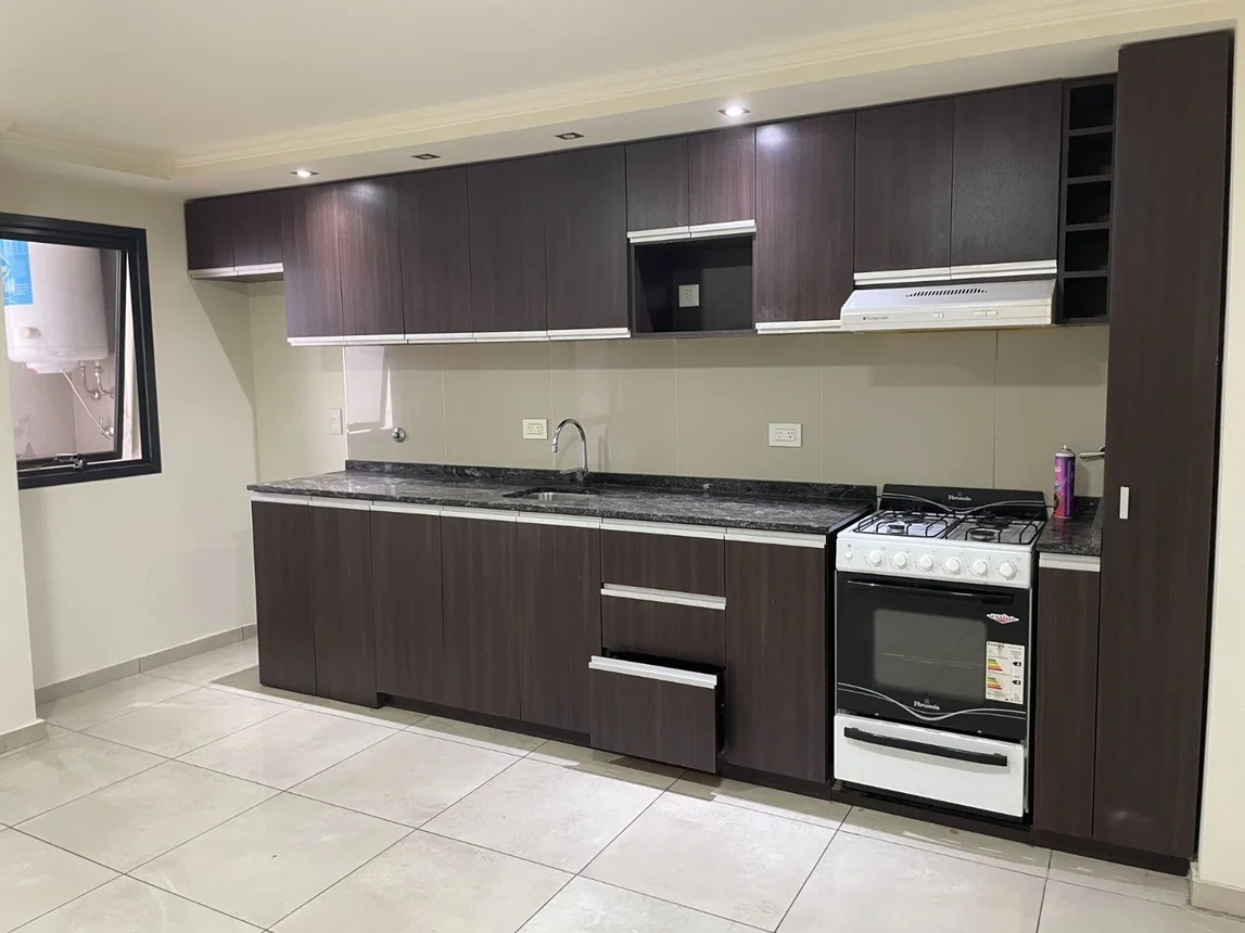 Casa tríplex de 5 ambientes en venta en Villa Carlos Paz, J. G. Artigas 500, foto 4