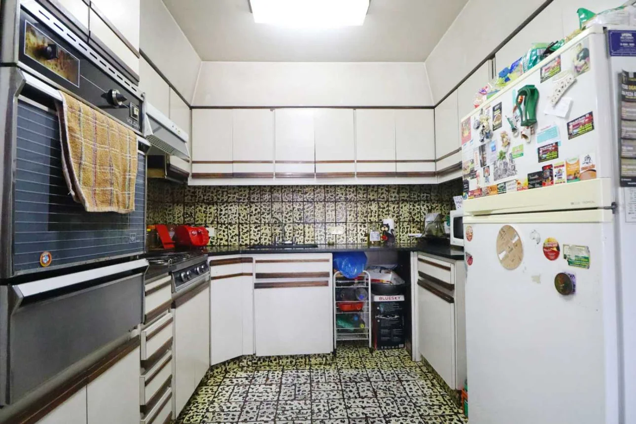 Casa de 7 ambientes en venta en Versalles, Gana 700, foto 4