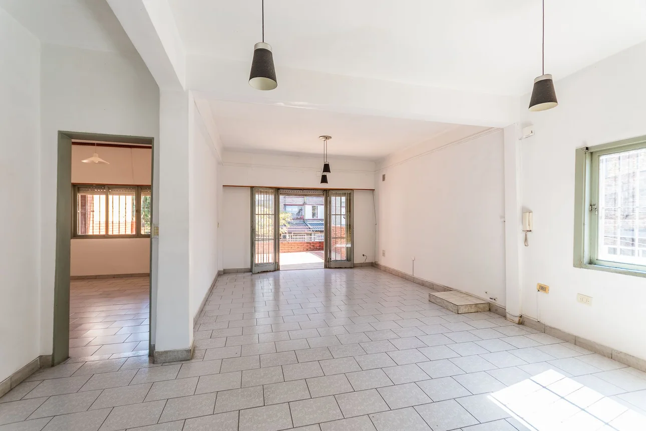 PH de 3 ambientes en venta en Villa Lugano, Castañares 4700, foto 3