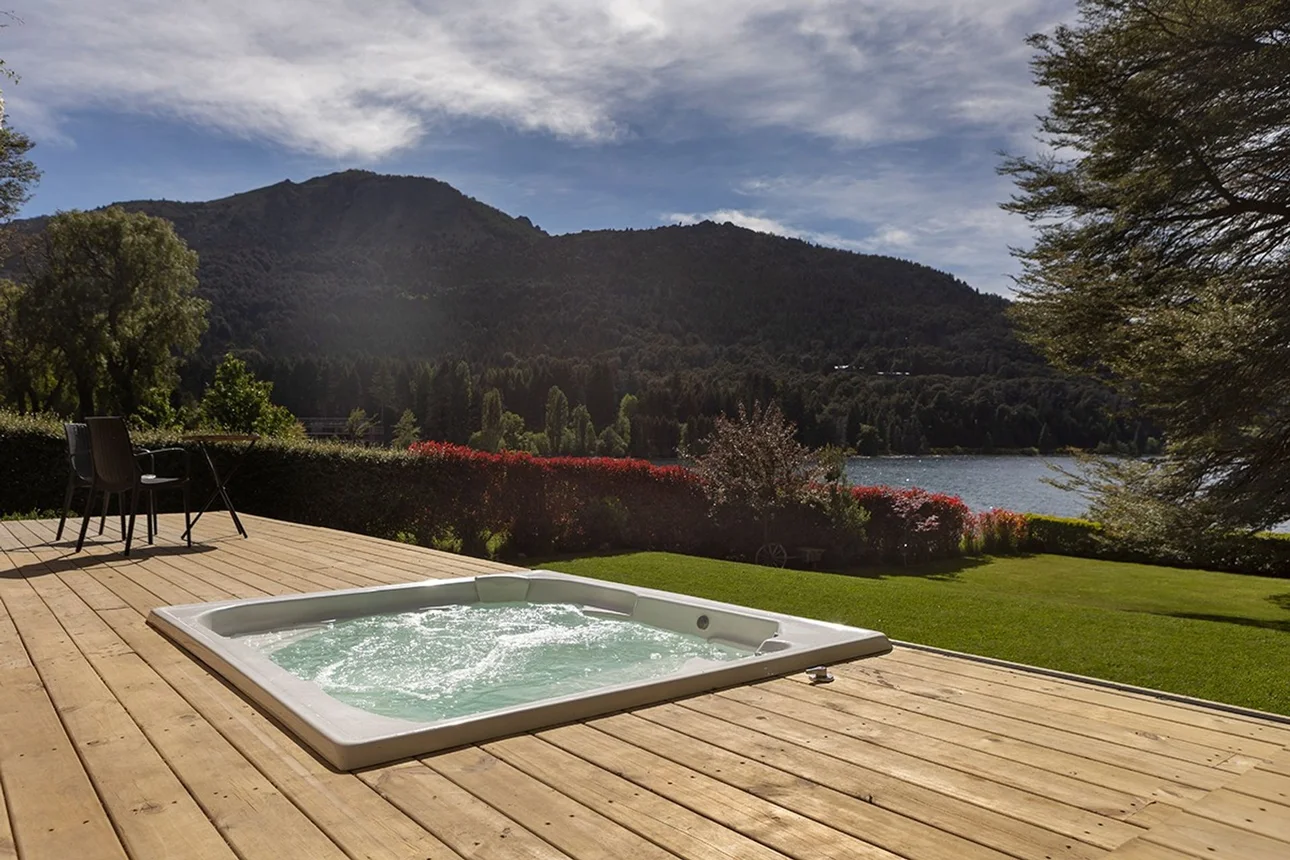 Casa de 7 ambientes en venta en San Carlos de Bariloche, Parque Nacional Perito Moreno 100, foto 2