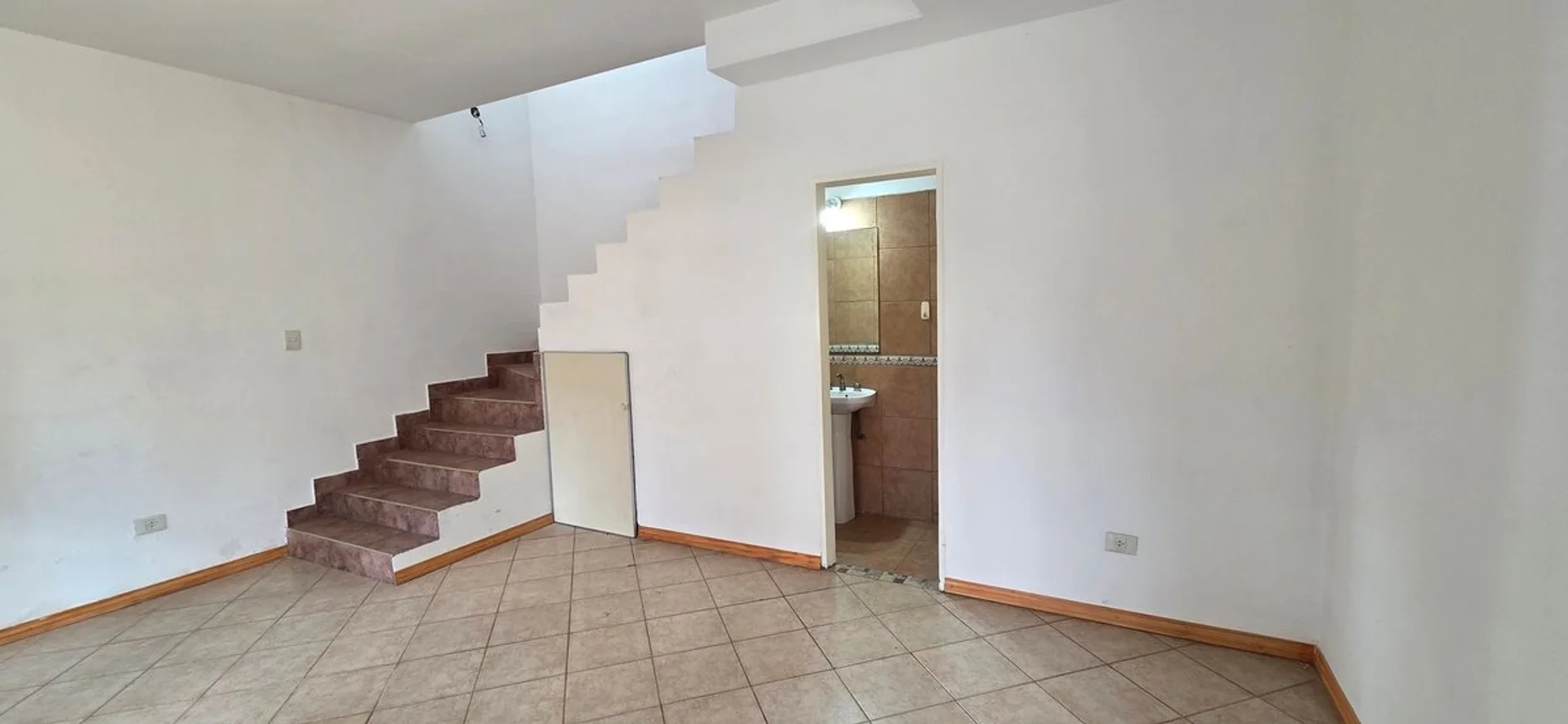 PH de 3 ambientes en venta en Ciudadela, Teniente General Ricchieri 4400, foto 2