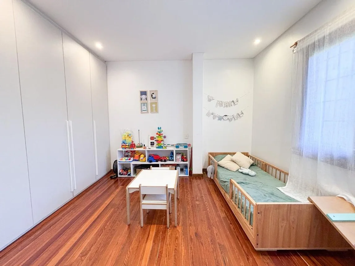 Casa de 3 ambientes en venta en Castelar, Francia 3200, foto 4