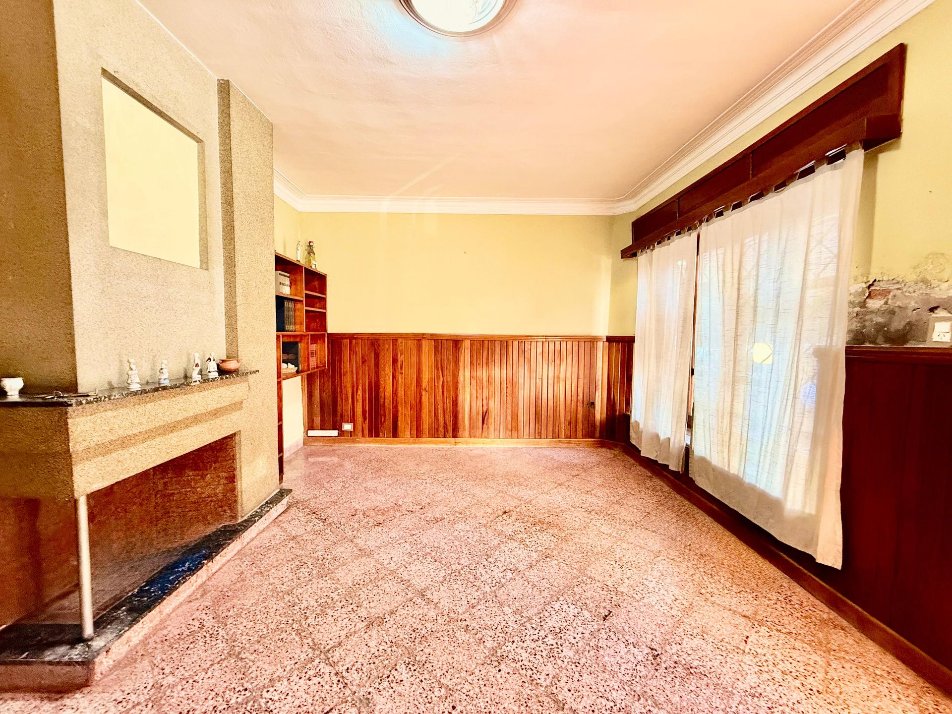 CASA EN VENTA MACROCENTRO APTA COMERCIAL C/GARAJE - foto 4
