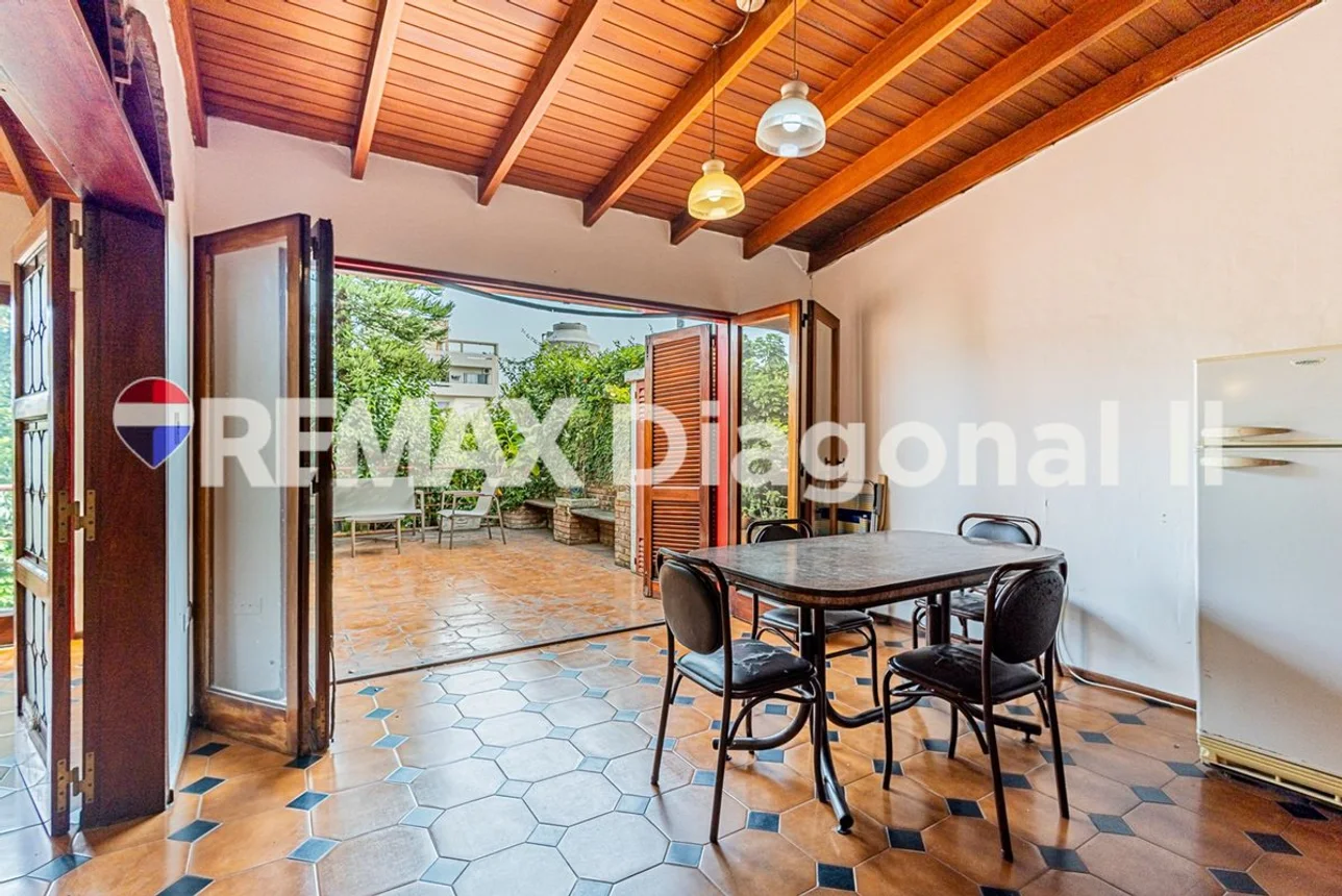 Casa de 6 ambientes en venta en Tolosa, Avenida 13 Entre 33 y 34 0, foto 2