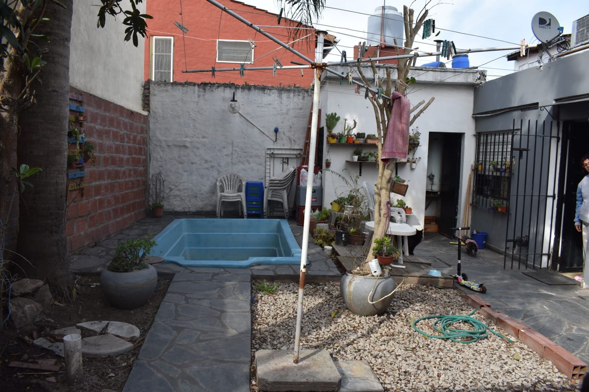 Foto 19 — VENTA CASA 3 DORMITORIOS CON PILETA Y JARDIN MERLO