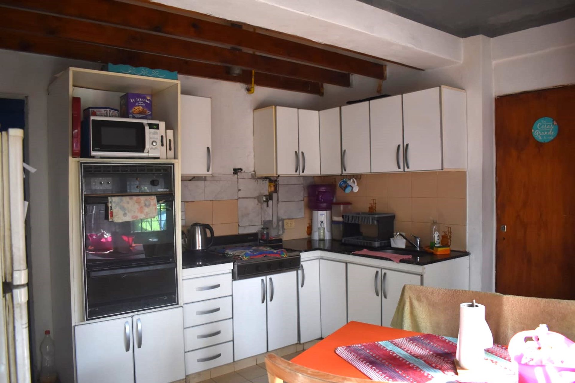 Foto 7 — VENTA CASA 3 DORMITORIOS CON PILETA Y JARDIN MERLO