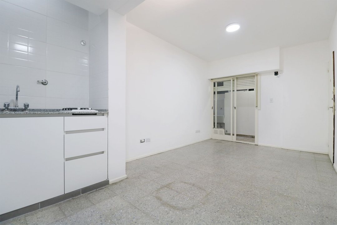 VENTA MONOAMB C PATIO EN BELGRANO REFACC APTO PROF